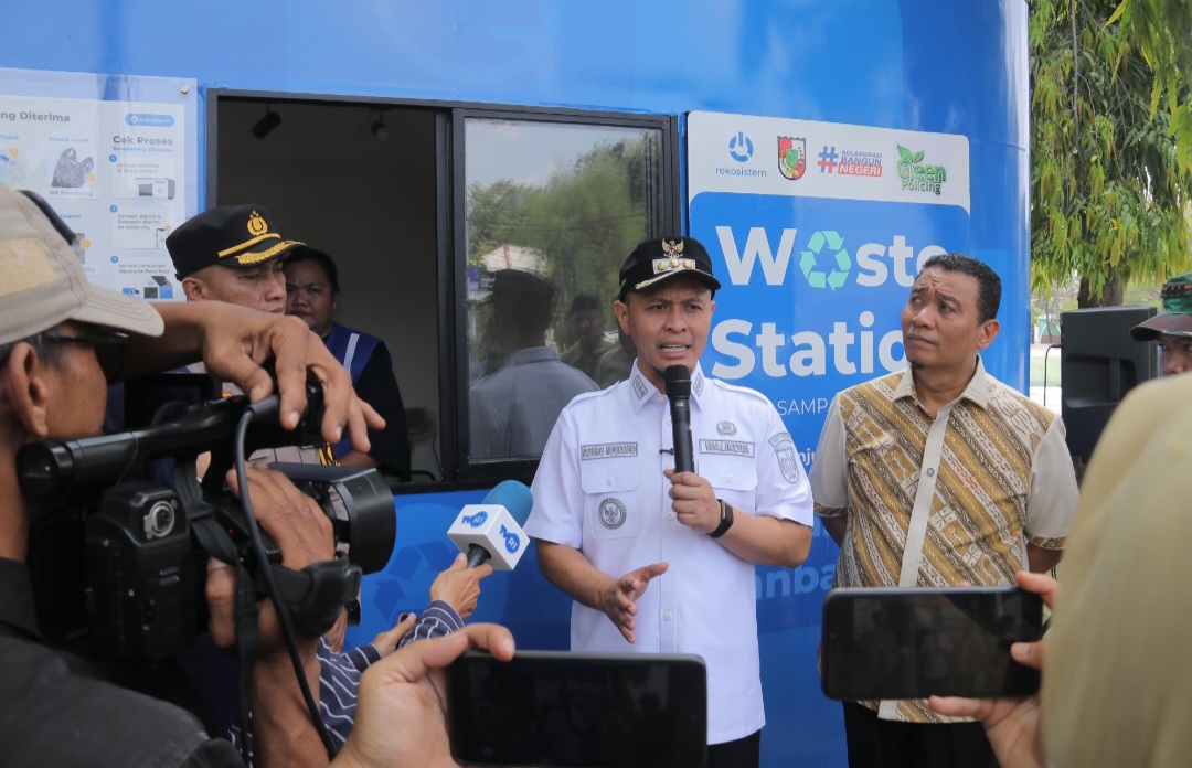 Wako Resmikam Waste Station, Tukar Sampah Menjadi Uang