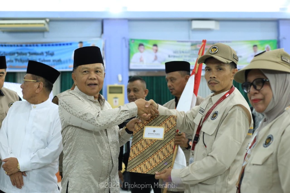 Bupati Asmar Minta JCH Meranti Doakan Kebaikan untuk Daerah