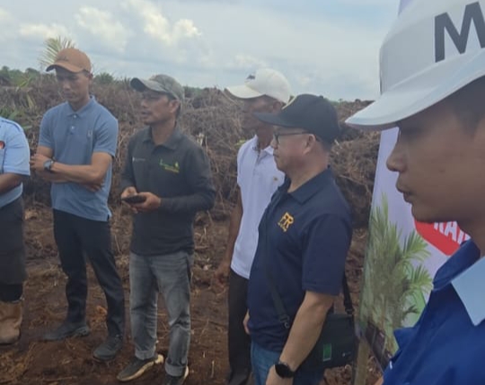 Koperasi Serasi Sepadu Jaya dan PT Priatama Riau Gelar Penanaman Perdana Kebun Plasma KKPA di Rupat
