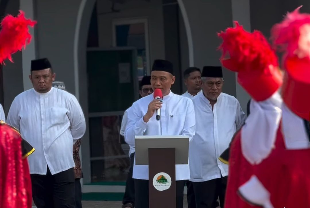 Wawako Pekanbaru Lepas Pawai Taaruf Tahfiz Alquran MDTA Azv-Zikra di Binawidya