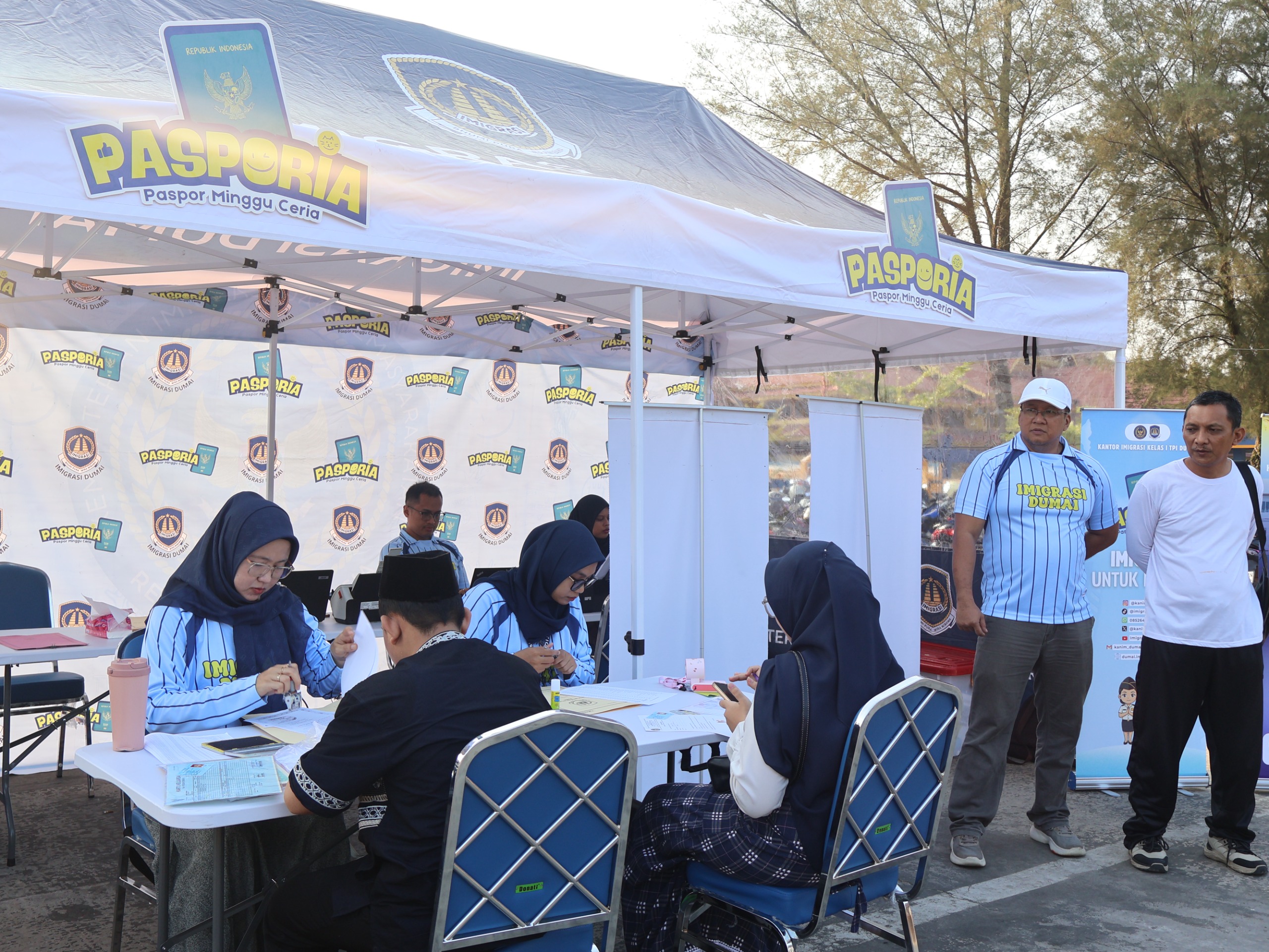 Hadir Lebih Dekat di Ruang Publik, Imigrasi Dumai Sukses Gelar PASPORIA di Car Free Day dan Layani Rombongan KKN Internasional IAITF