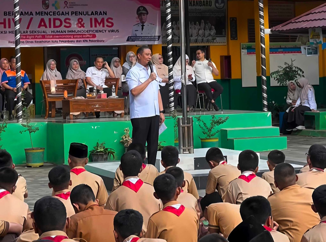 Wawako Pekanbaru Ajak Remaja Tingkatkan Kesadaran Pencegahan HIV melalui Edukasi Sejak Dini