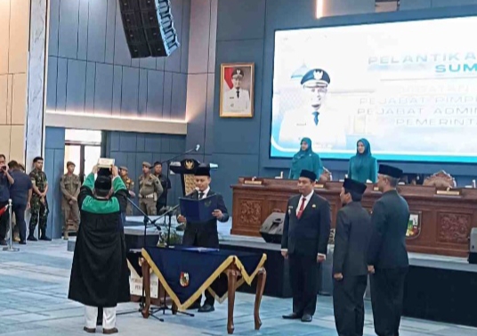 Zulhelmi Arifin Resmi Dilantik Jadi Sekretaris Daerah Kota Pekanbaru