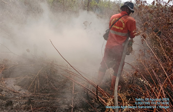 Karhutla di Inhu dan Bengkalis Belum Padam, Manggala Agni Hadapi Medan Sulit