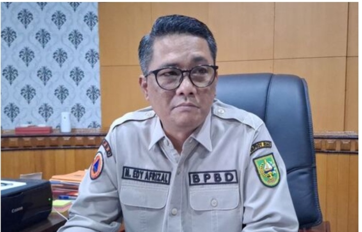 Karhutla Kerumutan Meluas, Alat Berat Dikerahkan Bangun Parit Gajah