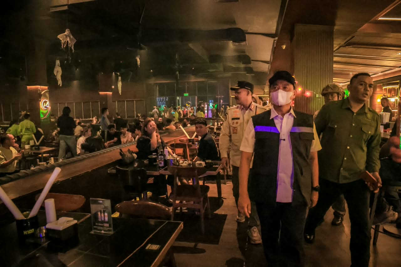 Wawako Pekanbaru Pimpin Razia Pekat, 28 Orang Diamankan dari Empat Penginapan
