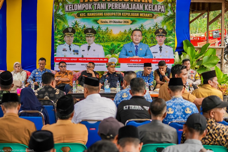 Bupati Asmar Targetkan Peremajaan 3.500 Hektare Kelapa di Meranti, Hilirisasi Diperkuat