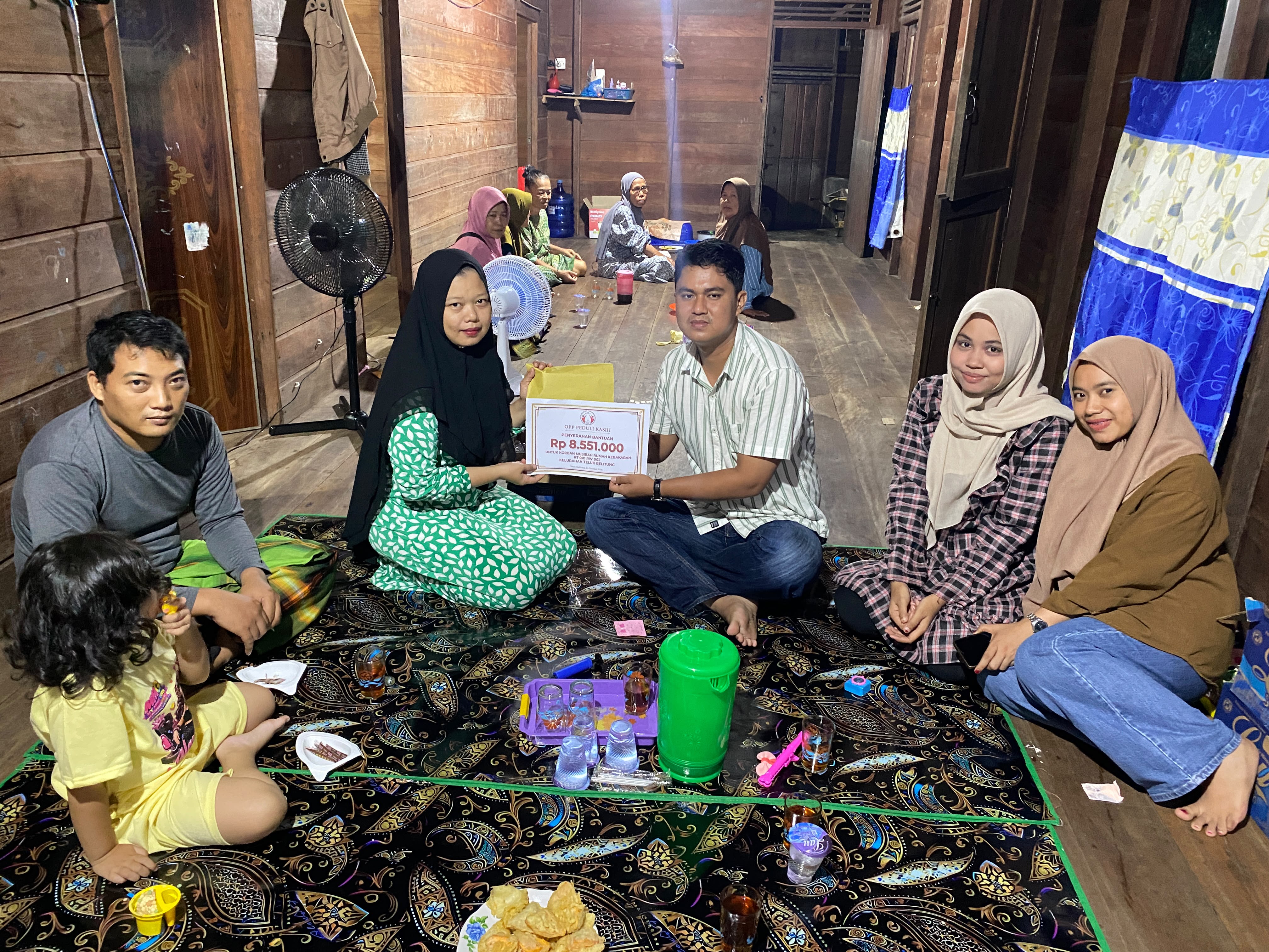 OPP Teluk Belitung Salurkan Donasi Rp8,5 Juta untuk Korban Kebakaran
