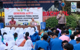  Polda Riau Gencarkan Green Policing di SMK Labor Pekanbaru 