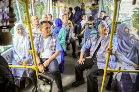 Bus Listrik Pertama Mulai Jalan di Pekanbaru, Warga Sudah Bisa Coba