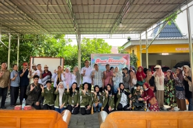 Mahasiswa FISIP Berdampak UNRI Wujudkan Gerakan Penanaman Pohon untuk Mendukung Lingkungan Berkelanjutan