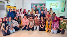 Mahasiswa FISIP Berdampak UNRI Gelar Edukasi Literasi Keuangan dan Keamanan Digital melalui Program Bhumi Harmony