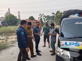 Modus Pakai Stiker LPS, Tiga Angkutan Sampah Tanpa Izin Diamankan