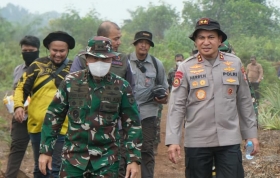 Kapolda Riau dan Pangdam Kerahkan 157 Personel Gabungan ke Inhu