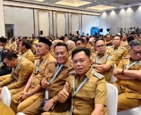 Bupati Asmar Hadiri Rakornas TPAKD 2026, Dorong Akses Keuangan hingga Desa
